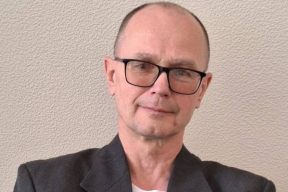 «Это капкан». Что делать, когда беларуские власти просят вас вернуться домой: из безопасной страны – в Беларусь