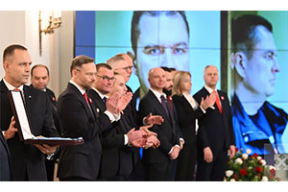 Прэзідэнт Польшчы завочна ўзнагародзіў Анджэя Пачобута Ордэнам Белага Арла